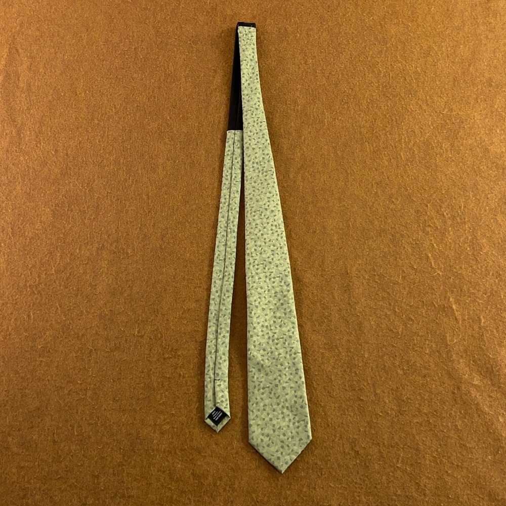 SYNRGY Mens Extra Long Green Geometric Stain Resistant Performance Necktie New